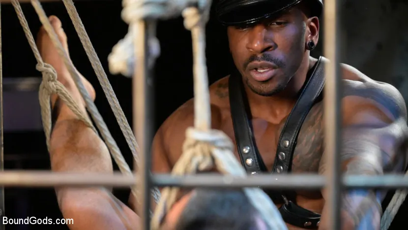 Chance Summerlin - Rat in a Cage: Chance Summerlin Serves Leather Muscle God Max Konnor | Picture (16)