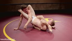 JJ Knight - Southern Boys with Giant Cocks Wrasslin' in Oil: JJ Knight vs Zane Anders | Picture (2)