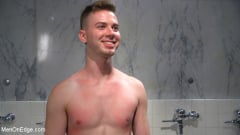 Kyler Ash - Hot Stud Trapped at the Glory Hole | Picture (15)