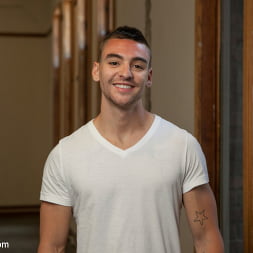 Straight Hunk Johnny Torque's First Time Bound