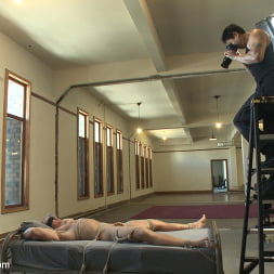 Bodybuilder gets edged by a guy for the first time