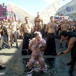 Folsom Street Whore tormented in front of thousands of people
