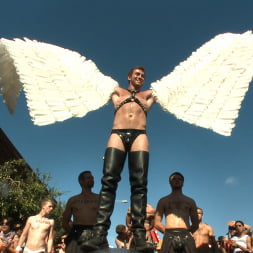 Folsom Street Whore tormented in front of thousands of people