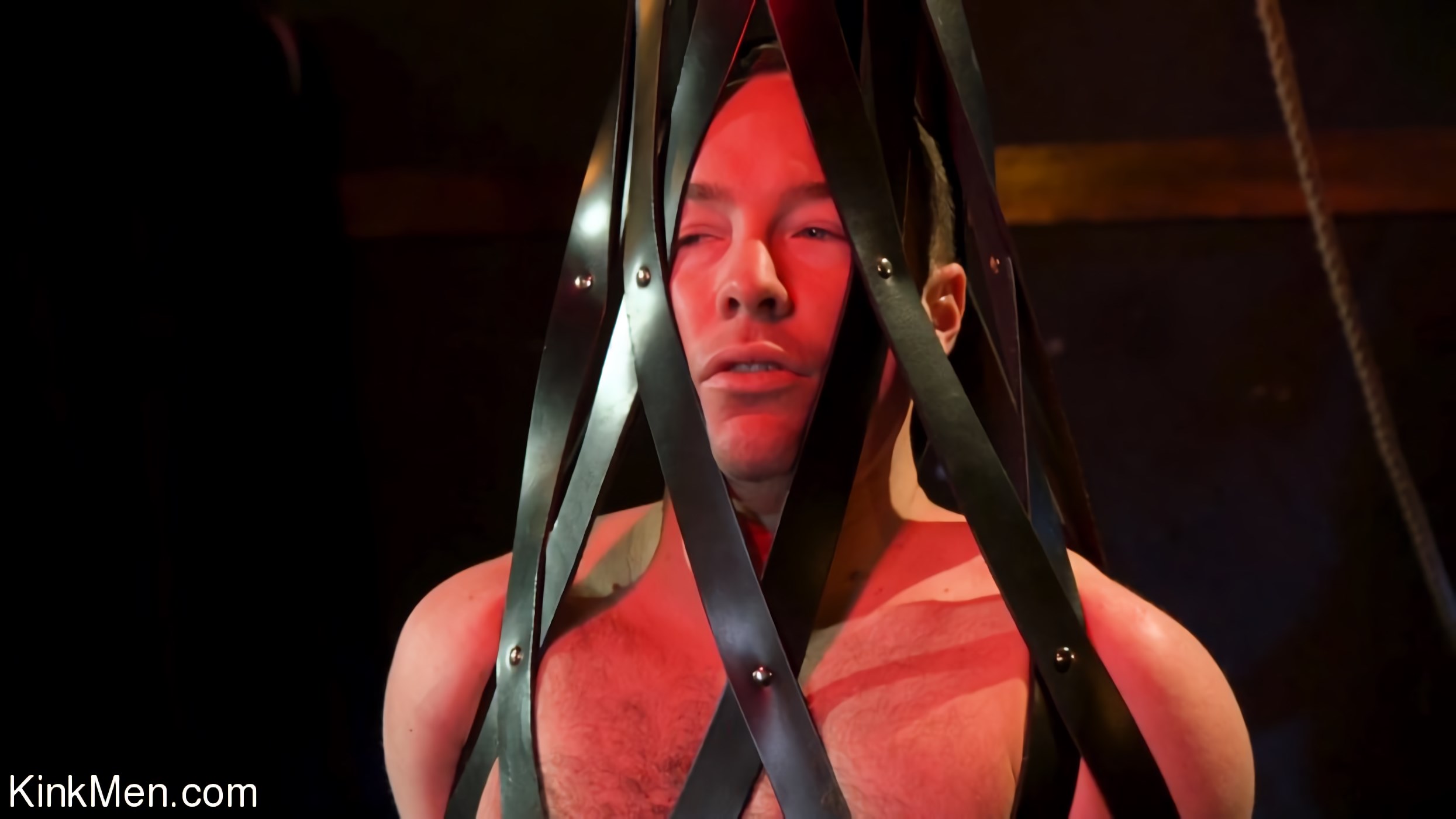 The Bottom Bitch: Draven Navarro Pulls Rank on Alex Hawk RAW