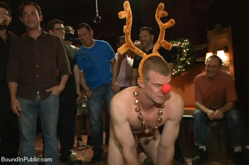 Girth Brooks - Blake Daniels the Holiday Whore | Picture (18)