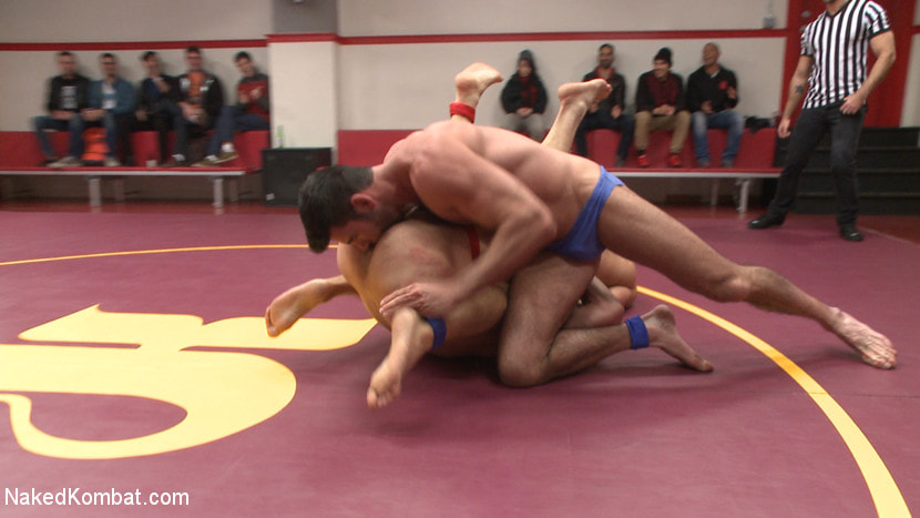 Muscle on Muscle: Live Tag Team Oil Match Between 4 Ripped Hunks!
