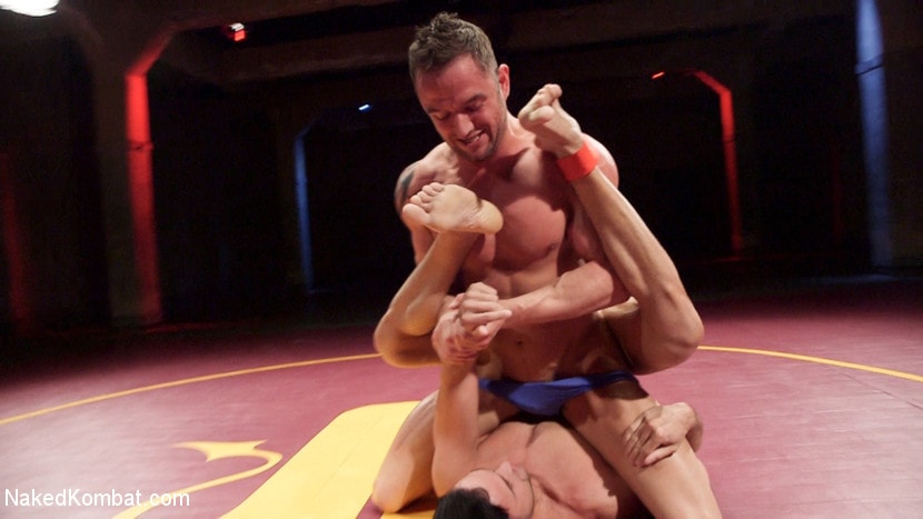 Jason Styles - Jason Styles vs. Josh Conners: Tall beefy studs slam on the mat | Picture (10)