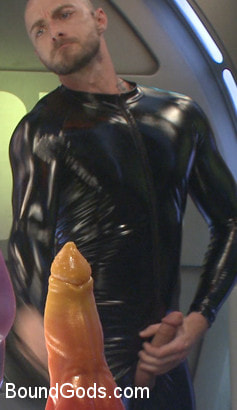 Abducted and Fucked: A twisted alien experiments on Lance Hart's Ass