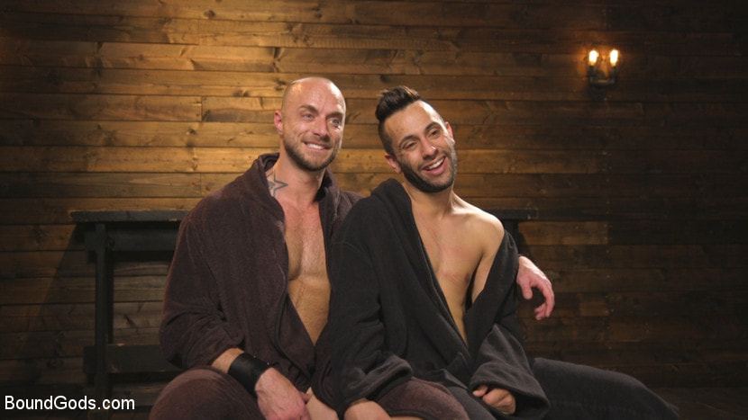 New house slave offers himself to the sexual desires of Master Colter