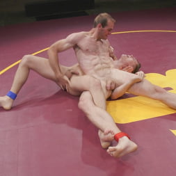 Tyler Rush takes on ripped hunk Jonah Marx