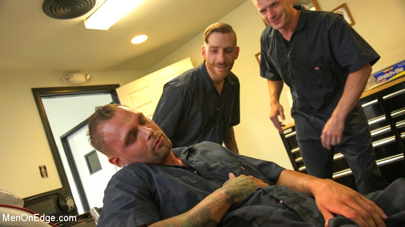 Motorcycle Mechanic Stud Gets His Road Hard Hog Ridden to the Edge