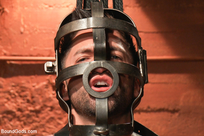 Dominic Pacifico in Bondage Hell