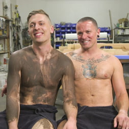 Sadistic Parole Gives Creepy Coworker a Brutal Lesson