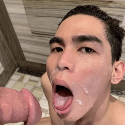 Feeding a Twink
