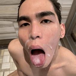 Feeding a Twink