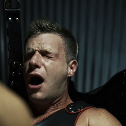 Hard and Raw: Brian Bonds and Odin Strokes