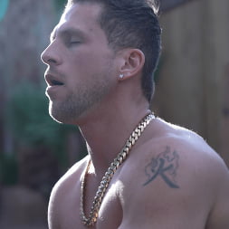 Adventure Oasis: Roman Todd and Rodrigo Amore
