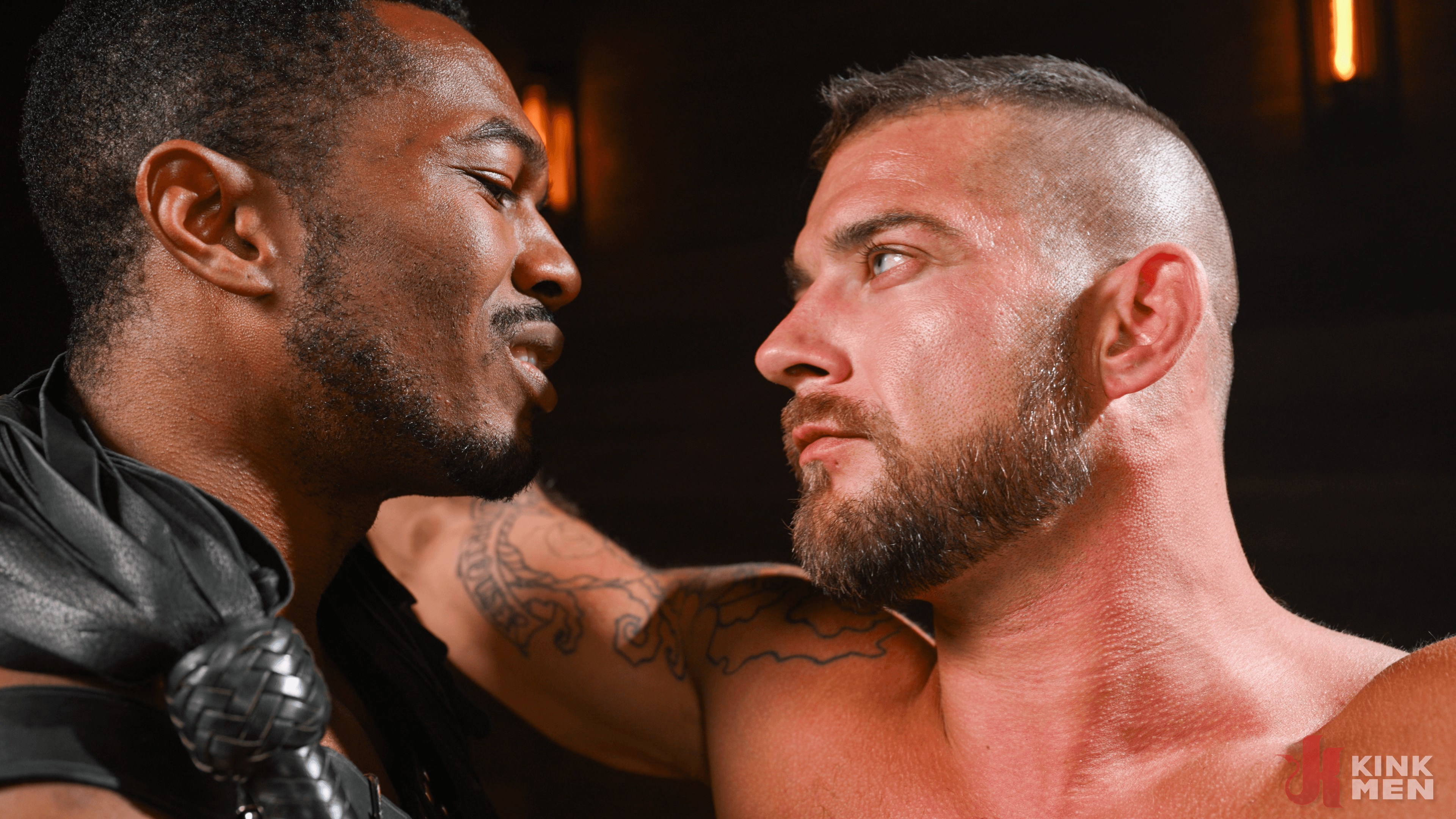 MEATY BEEFCAKE TRYP BATES READY TO TAKE SEAN XAVIER'S MASSIVE COCK