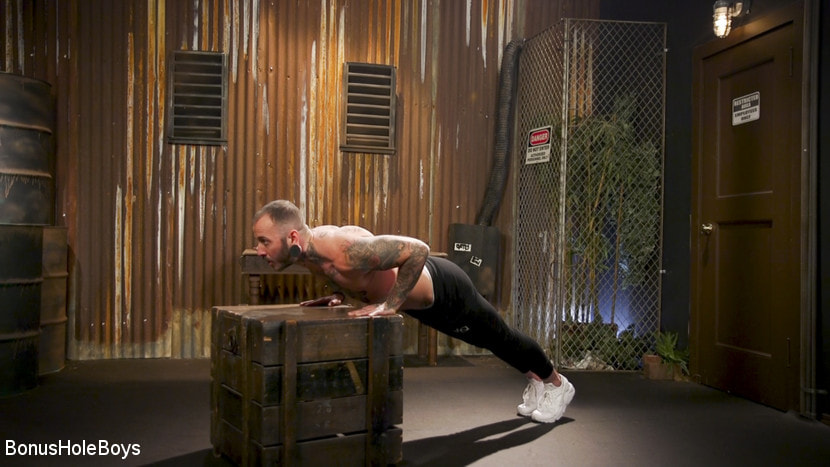 FTM Muscle Boy Gets Wet For The Gym